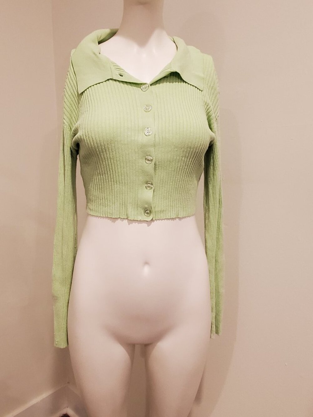 Tiger Mist Womens Medium Sage Green Ribbed Knit Cropped Cardigan Top Long Sleeve